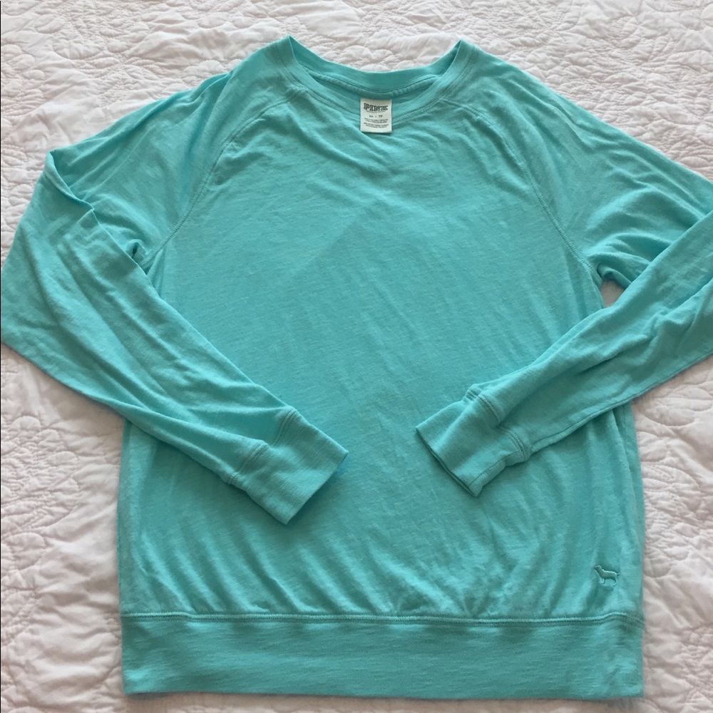 Victoria’s Secret long sleeve green tee xs